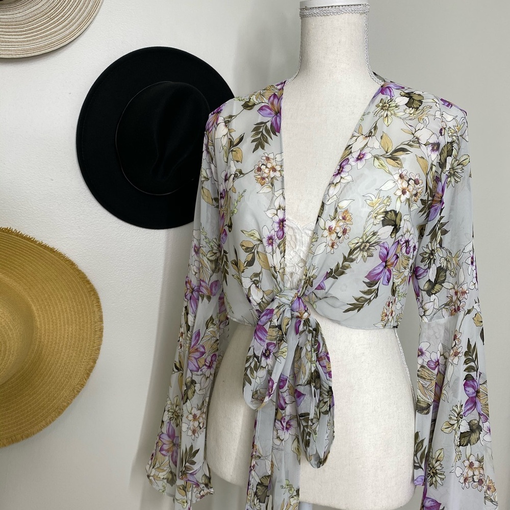 Audrey 3+1 Front Tie Top